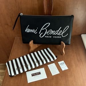 HENRI BENDEL Leather About Town Pouch NWT